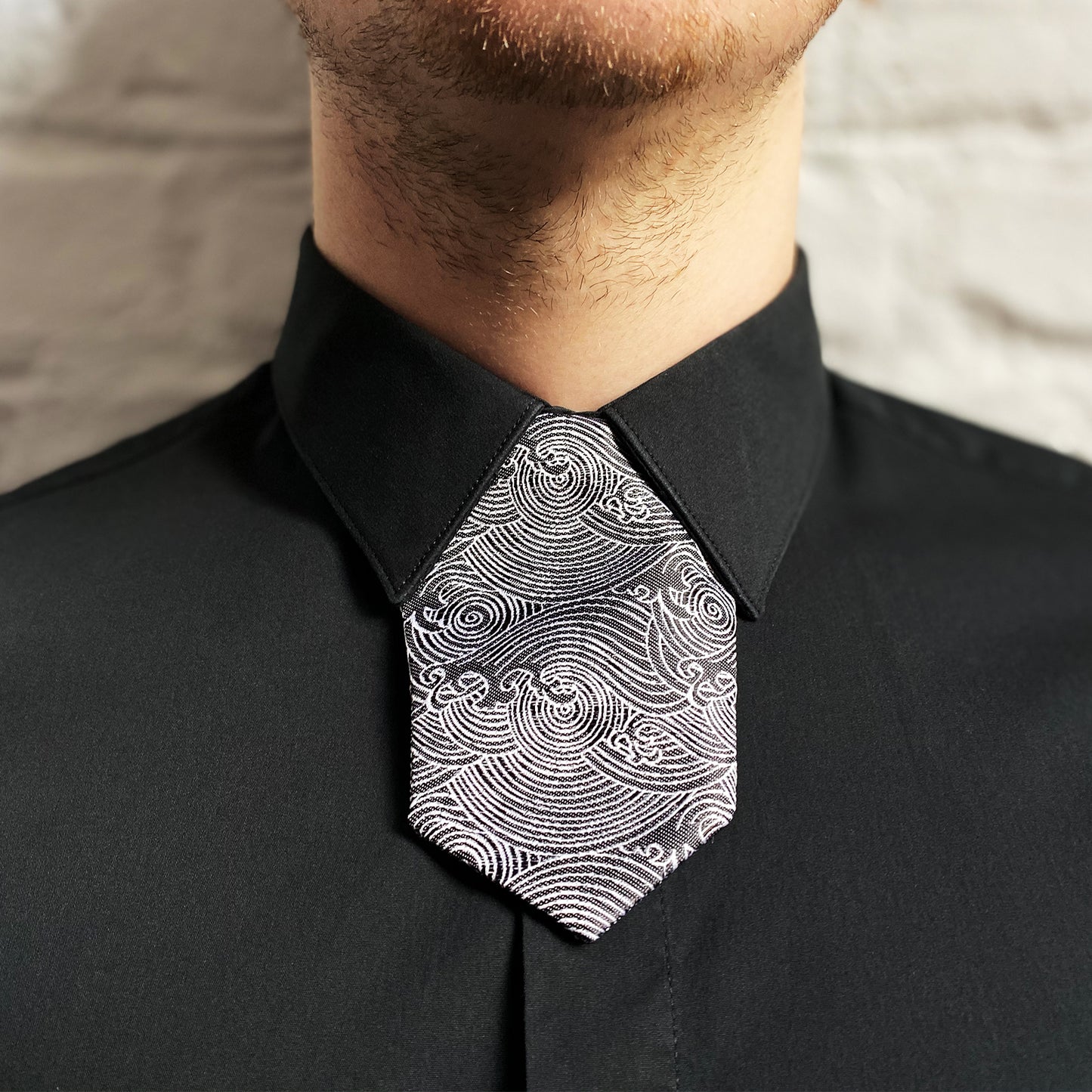 BERLIN BOW No. III Tattoo Wave - Accessories